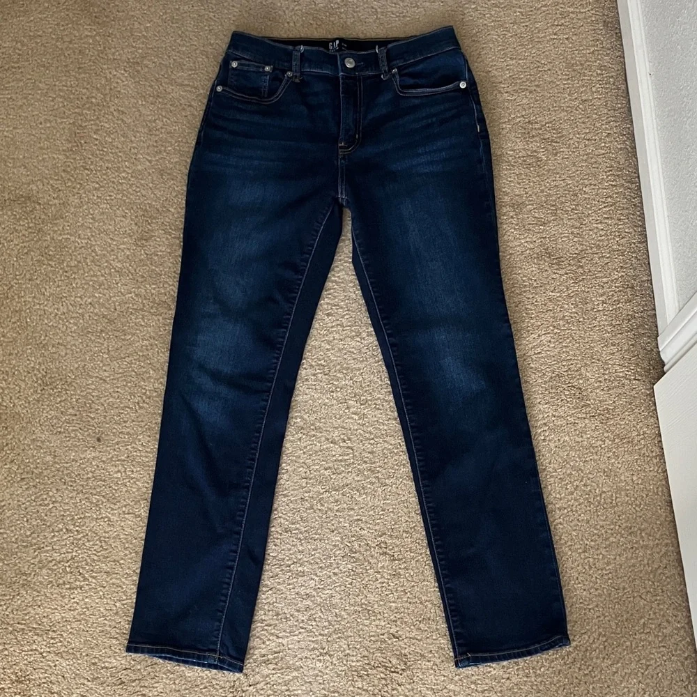 GAP Girlfriend cropped straight leg jeans size 2/26 - Picture 1 of 3